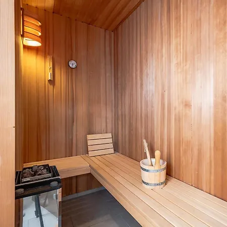 Pharisaer 18 - Nordsee-ferienhaus Mit Sauna & Kamin * Dagebüll