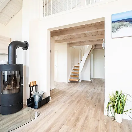 Pharisaer 18 - Nordsee-ferienhaus Mit Sauna & Kamin Dagebüll