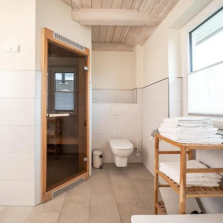 Pharisaer 18 - Nordsee-ferienhaus Mit Sauna & Kamin